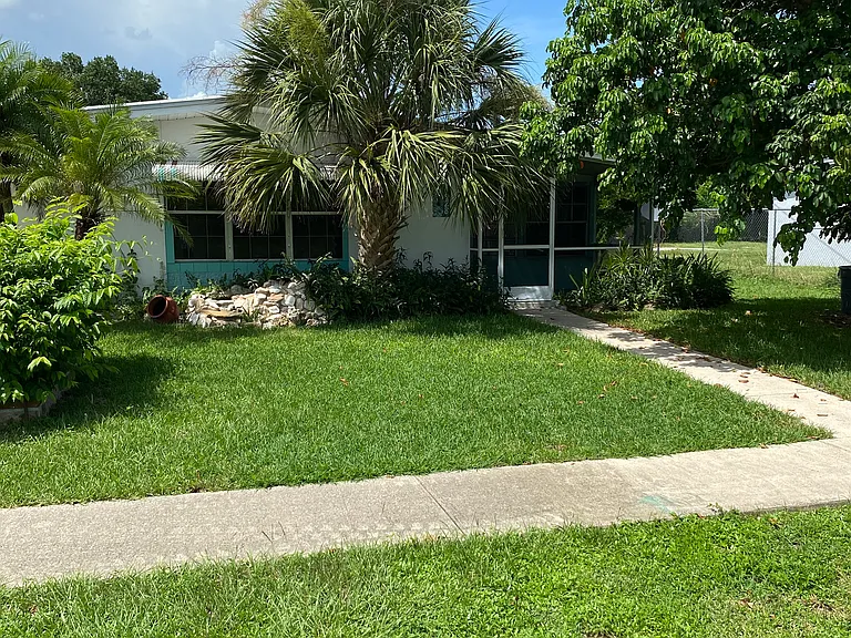 21928 Felton Ave — Photo 7