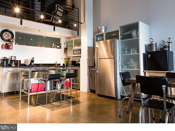 4th image of 1203 N 3rd St APT 204