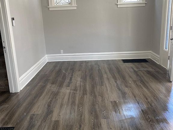 2nd image of 39 Eldon Ave #39