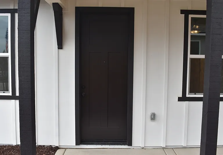 682 Stephanie Dr #2 — Photo 3