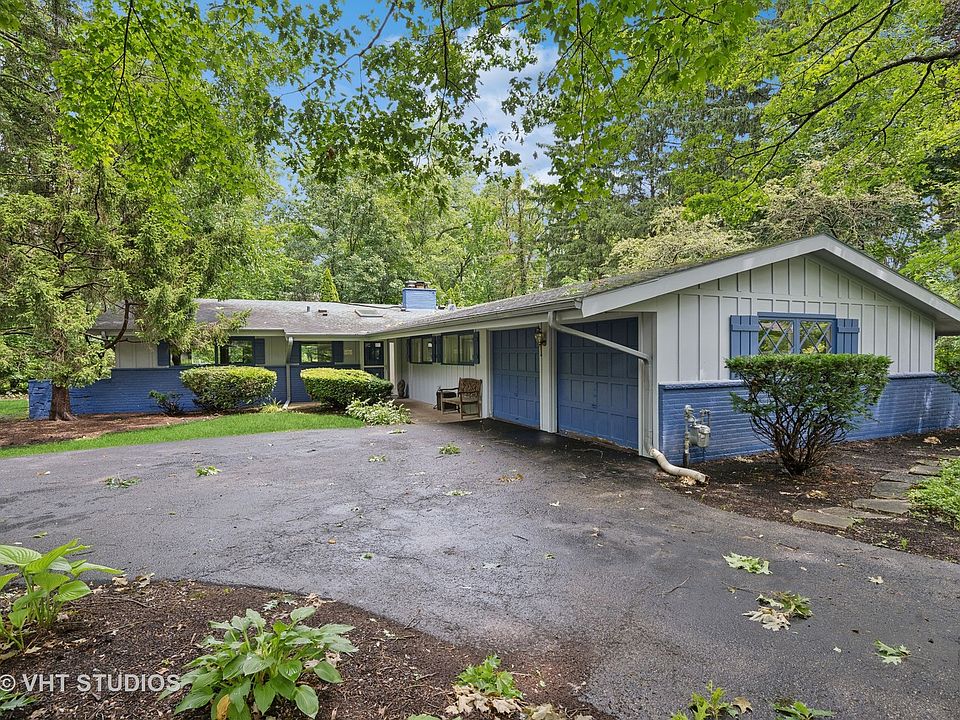 1st image of 26 Melrose Ln