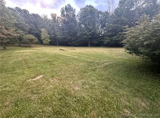 304 N School St, Pekin, IN 47165