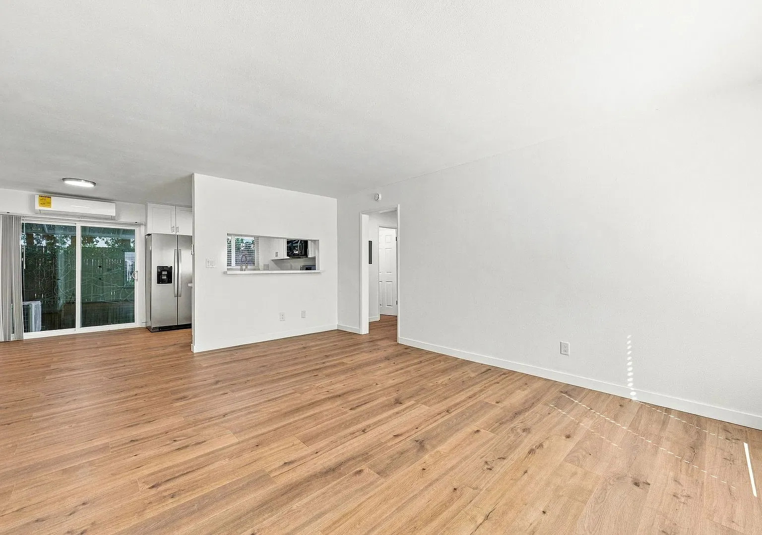 263 16th Pl — Photo 4