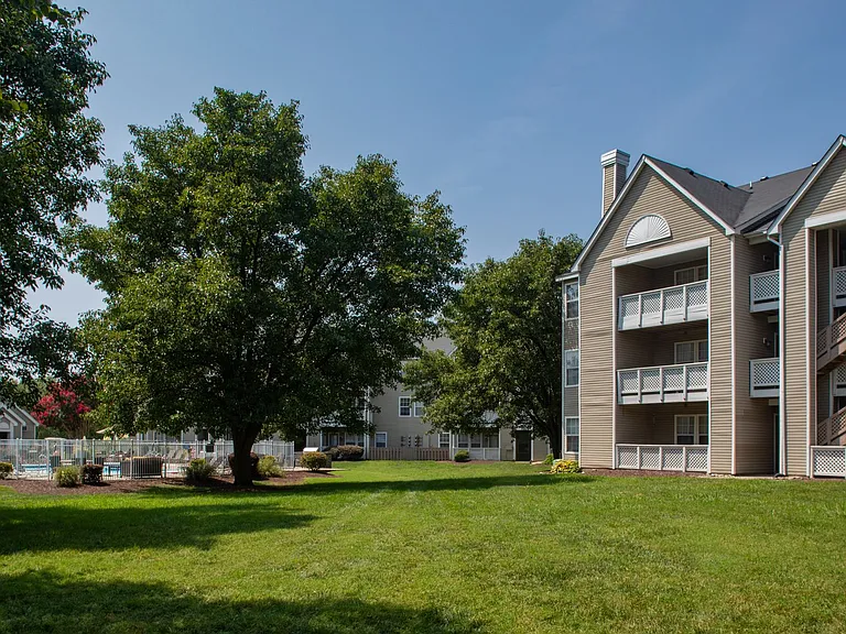 Featherstone Apartments at Kiln Creek — Photo 12