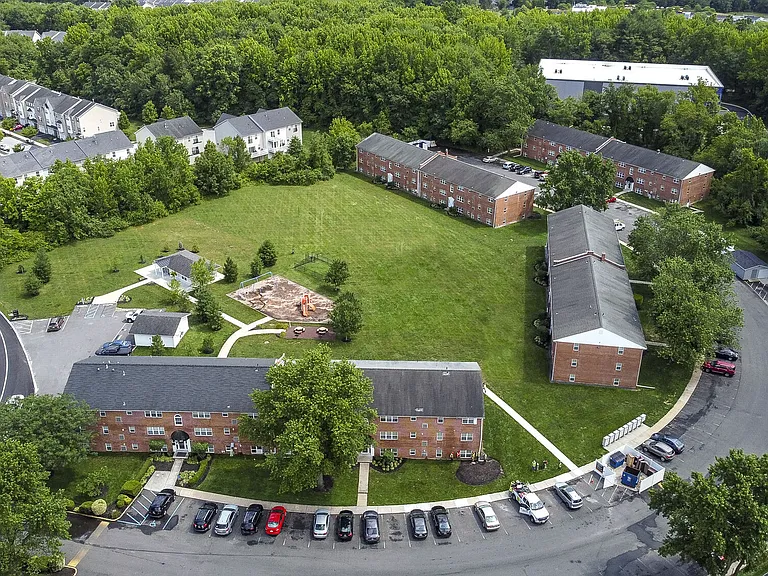 Liberty Pointe — Photo 25