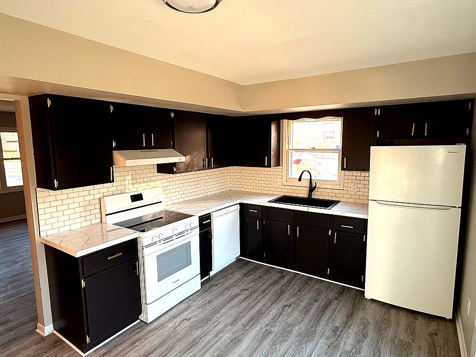 1st image of 4419 Concord Dr #4421
