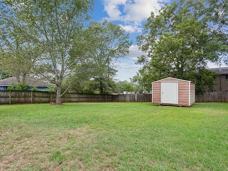 841 McLinden Ave SE — Photo 11