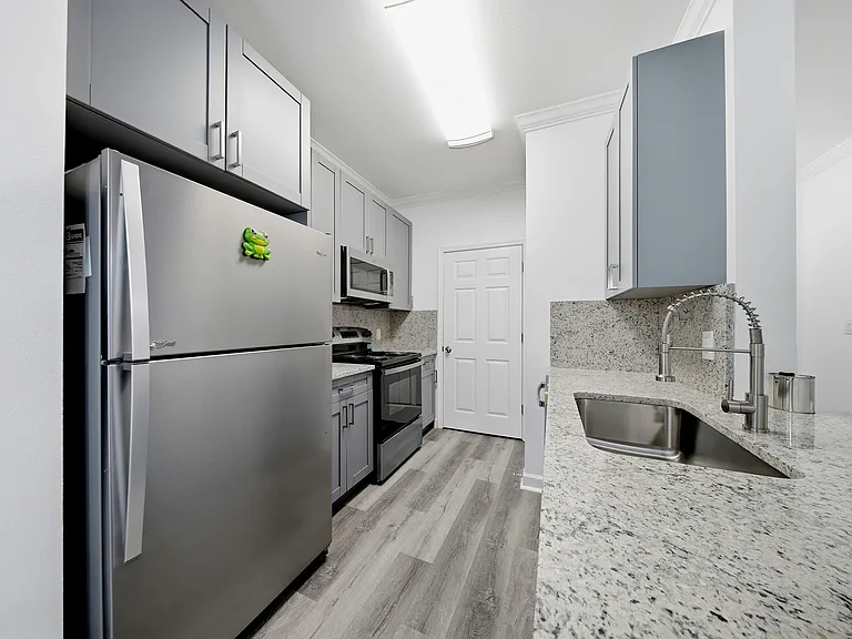 18477 Bridle Club Dr — Photo 7