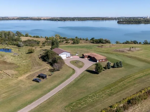 23462 451st Ave, Madison, SD 57042