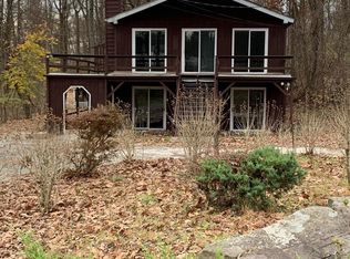 753 Iron Stone Rd, New Cumberland, PA 17070