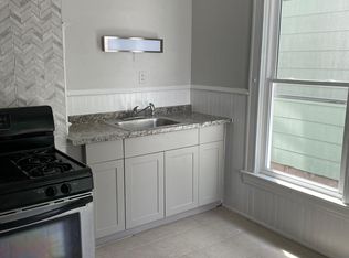 126 Claremont Ave #2R, Buffalo, NY 14222