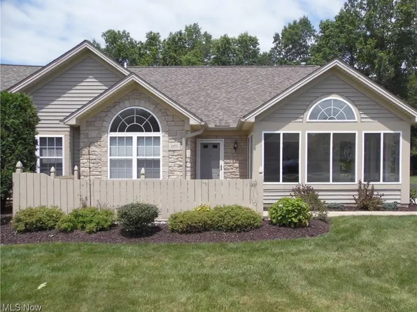 601 Timberline Dr, Columbiana, OH 44408