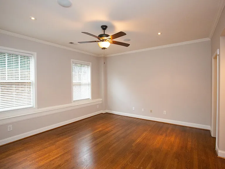 653 Lockton Pl — Photo 60