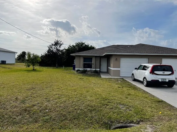 110 Pullman St, Lehigh Acres, FL 33974
