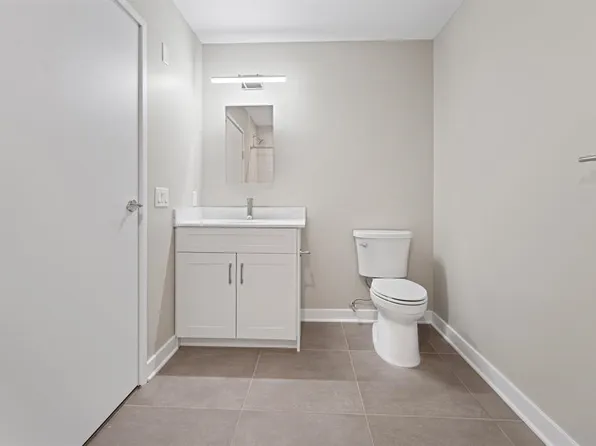 475 Communipaw Avenue image 19 of 37