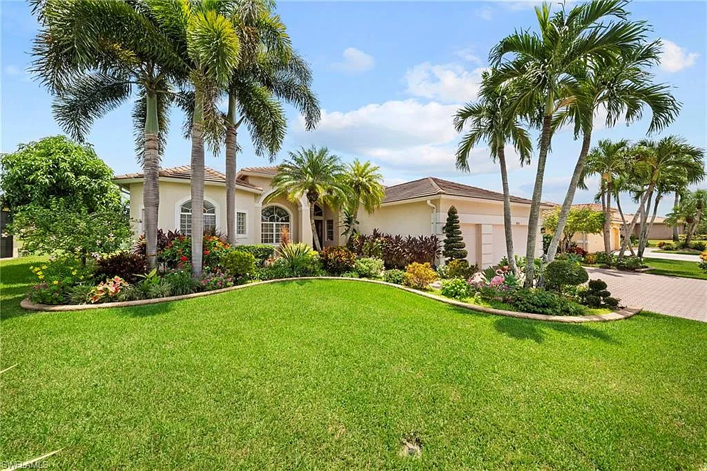 4 bed, 3.0 bath, 3014 sqft, $4,000 — Photo 1