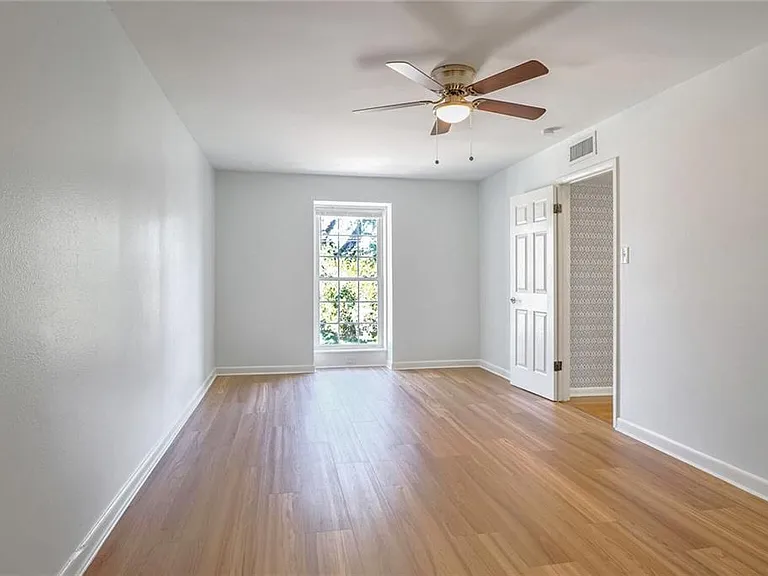 2741 Chelsea Dr — Photo 14