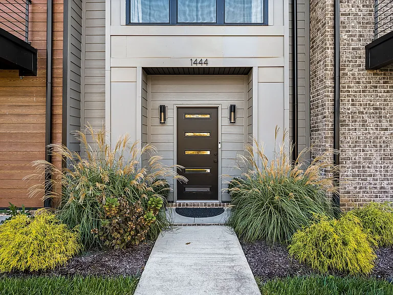 Rebecca Johns Dr — Photo 1