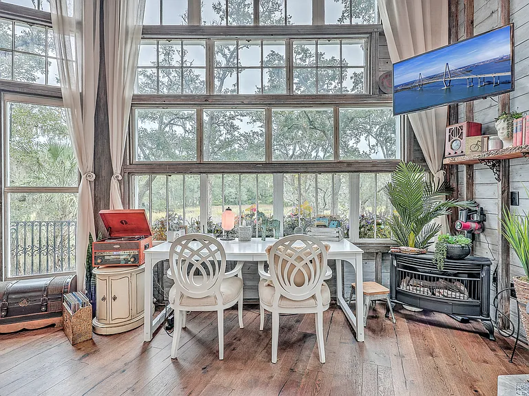 6543 Maybank Hwy — Photo 8