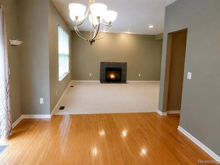 29377 Whistler Dr — Photo 18