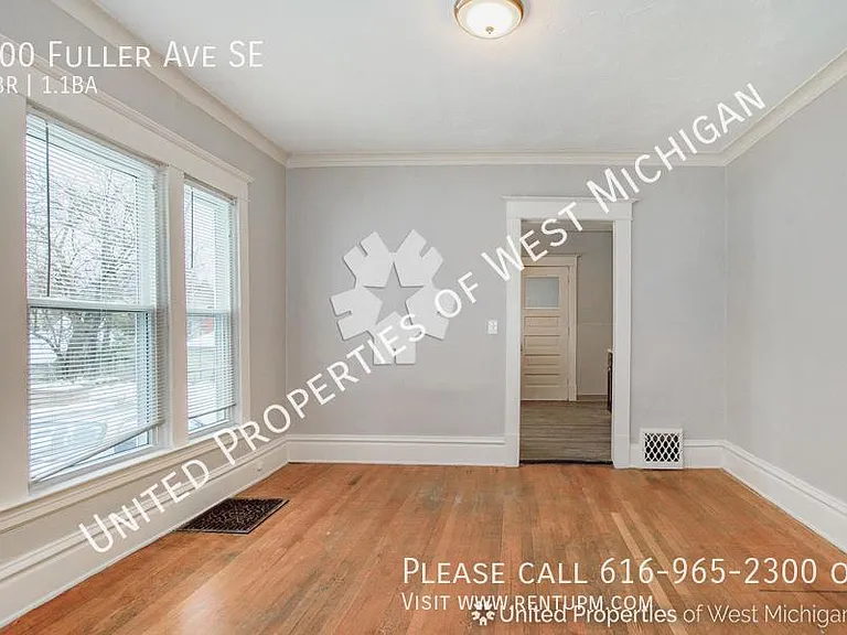 100 Fuller Ave SE — Photo 13