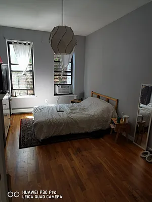 Rented by Winzone Realty Inc | media 3