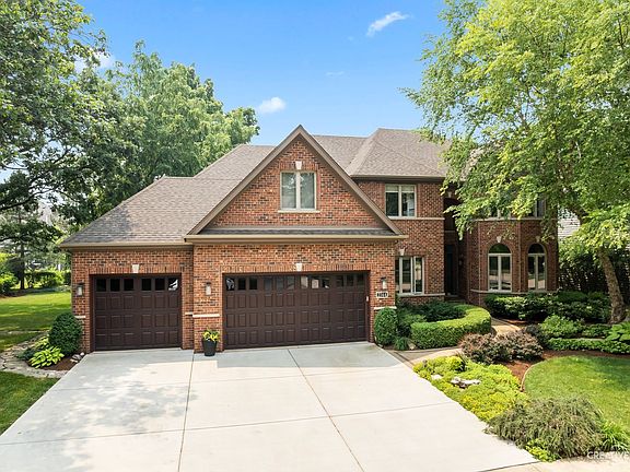 4th image of 2744 Charter Oak Dr