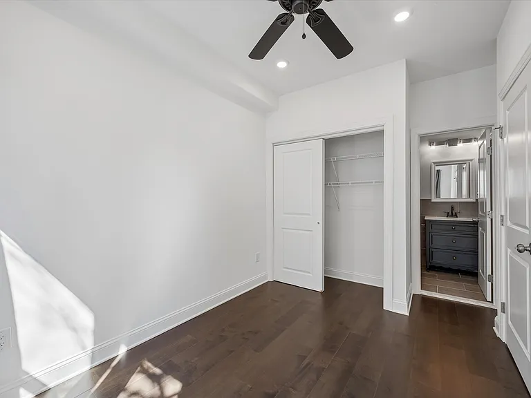 3958 Mount Vernon St #1 — Photo 5