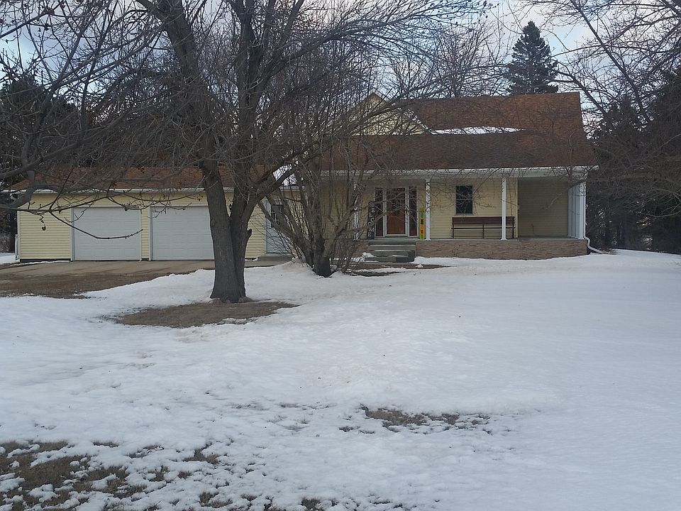 2nd image of 719 54th St SW