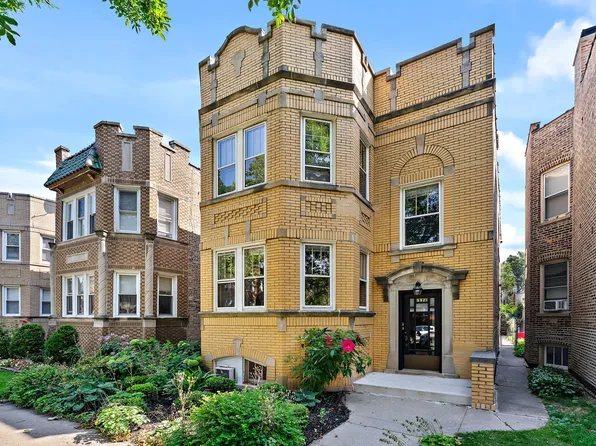 5921 N Maplewood Ave, Chicago, IL 60659