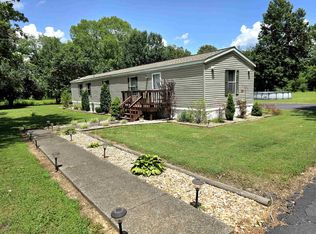 708 Sharpe School Rd, Calvert City, KY 42029