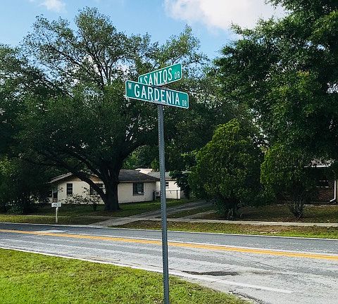 4th image of 1925 W Gardenia Dr
