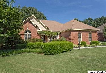 1st image of 2908 Deer Valley Dr SE