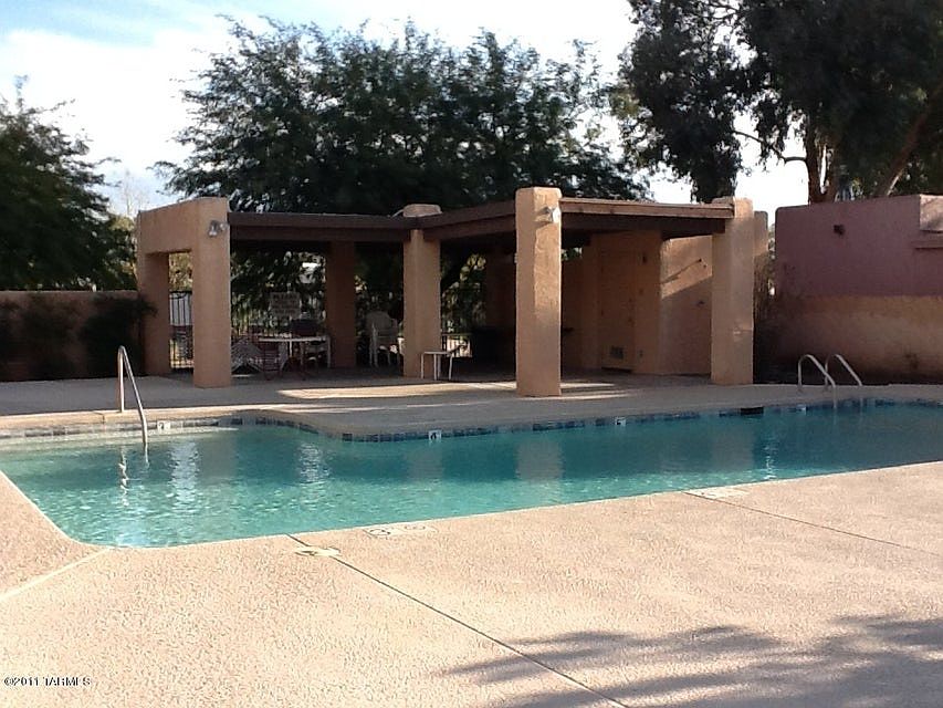 2nd image of 4344 E Sunnybrook Ln