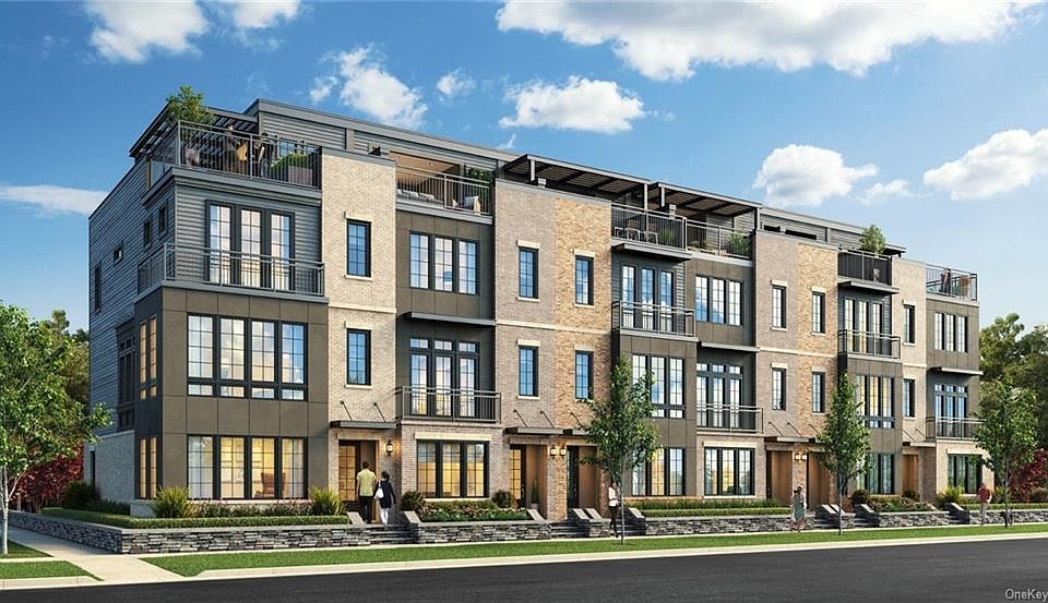 1st image of 199 Beekman Ave Unit 5