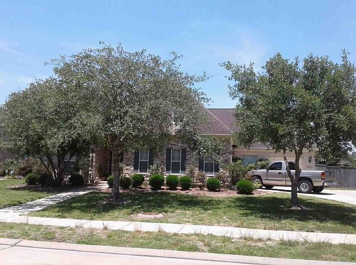 1st image of 3306 Elm Creek Dr