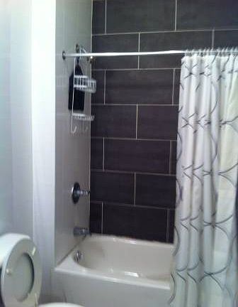 2nd image of 629 Van Buren St #2