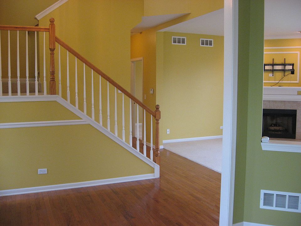 1st image of 11519 S Glenn Cir