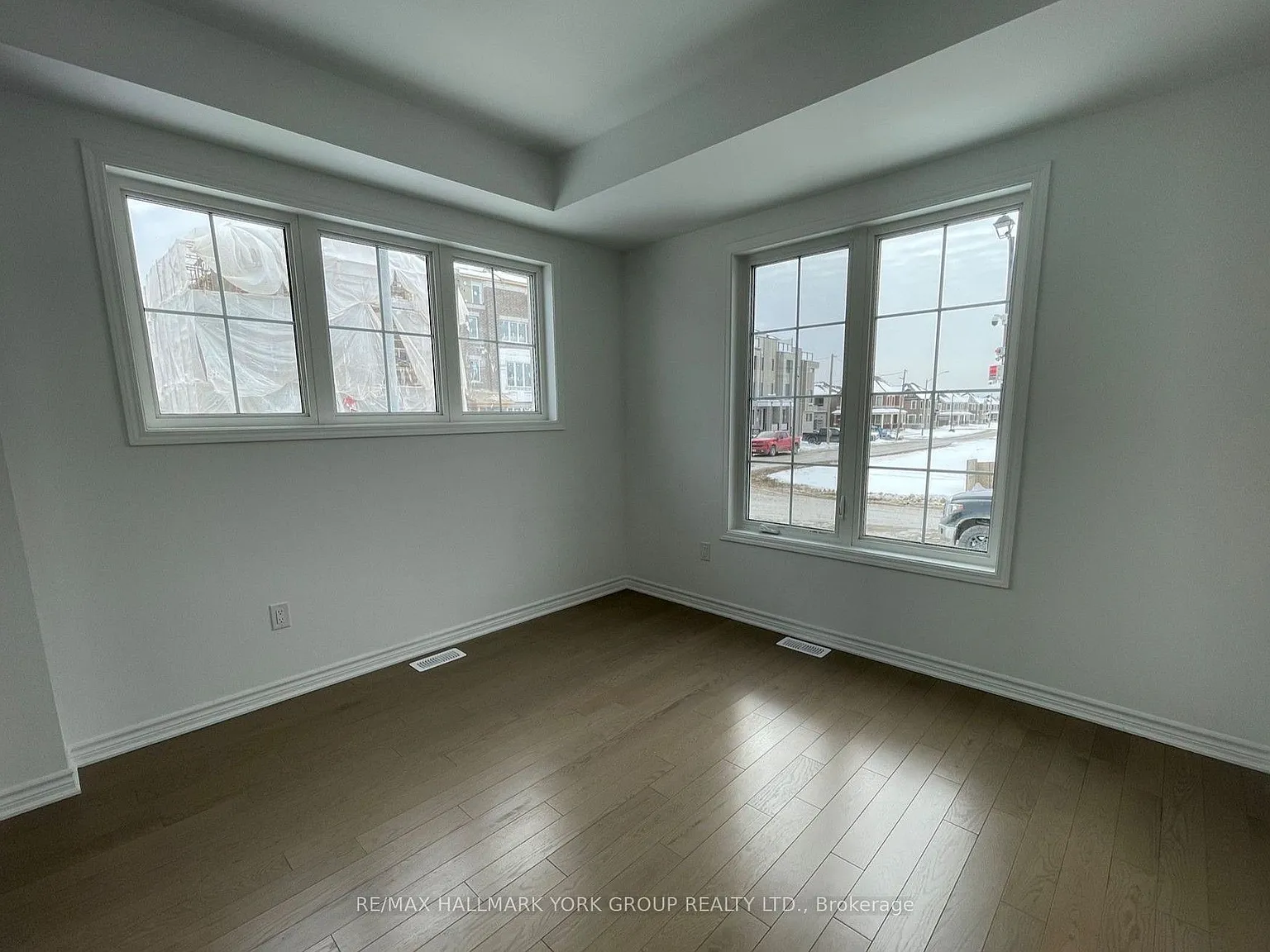 4 bed, $3,750 — Photo 2