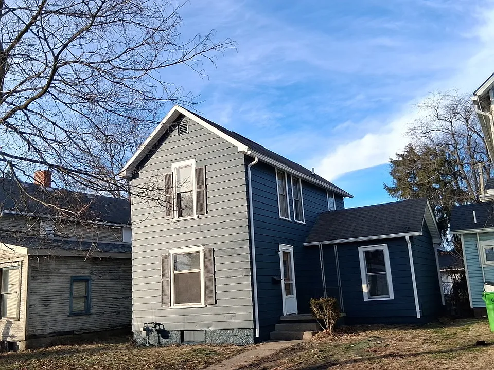 1008 Kenilworth Ave