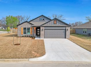 31919 E 61st Pl S, Broken Arrow, OK 74014