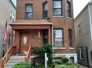 3107 N Bernard St #BASEMENT, Chicago, IL 60618