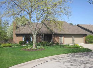 2636 Kingston Pt, Fort Wayne, IN 46815