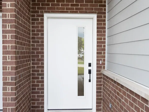 301 W Short St #303, Remington, IN 47977