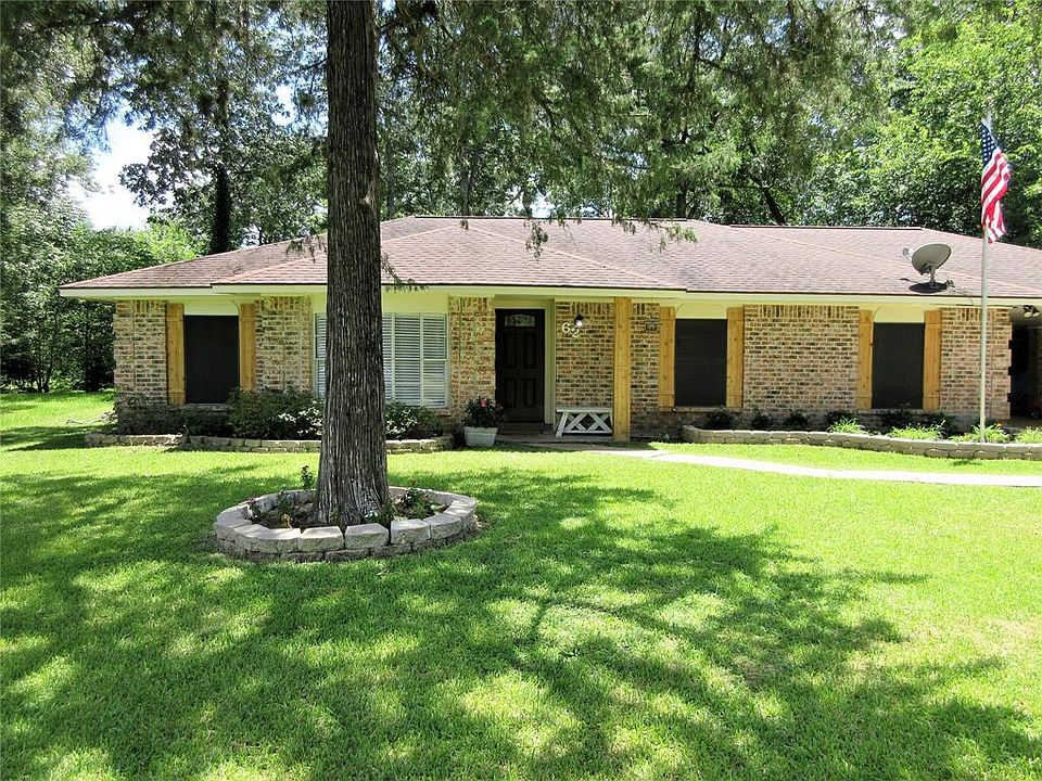 1st image of 62 Lazy Oak Ct