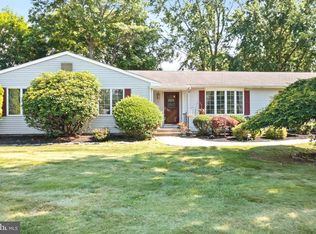 734 Windsor Perrineville Rd, Hightstown, NJ 08520