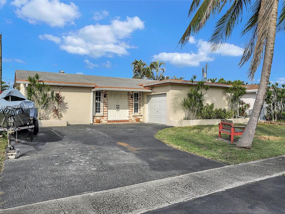 1st image of 2861 NW 107th Ter