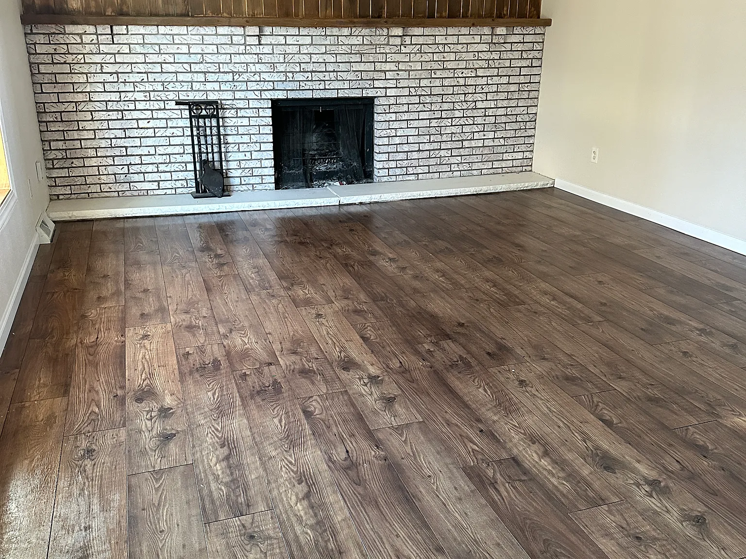 3 bed, 1329 sqft, $2,000 — Photo 3