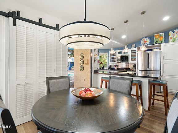 4th image of 1113 W WAGNER Drive