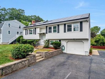 1 Hinston Rd #B, Woburn, MA, 01801